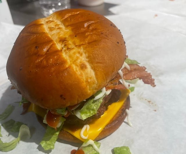 Hamburger.