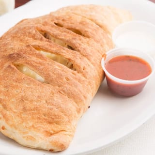 Alberonas Calzone